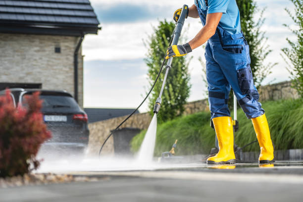 Why Choose Our Certified Pressure Washing Experts for Your Project Needs in Forest Meadows, CA?